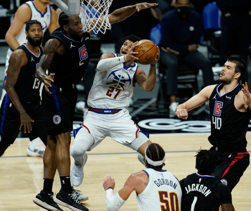 沙巴体育直播-阿拉贝斯客场失利，战绩持续低迷(客场完成大逆转胜率重新突破50)